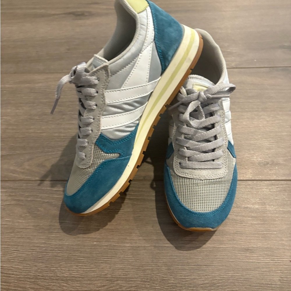 Gola Blue and Gray Women's Sneakers